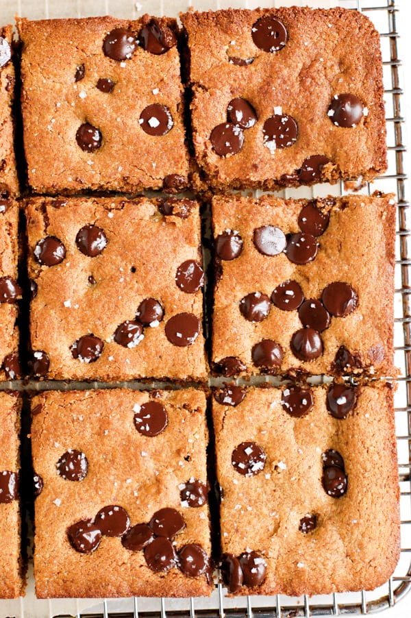 Quick & Easy Paleo Almond Butter Blondies: Healthy & Gluten-Free